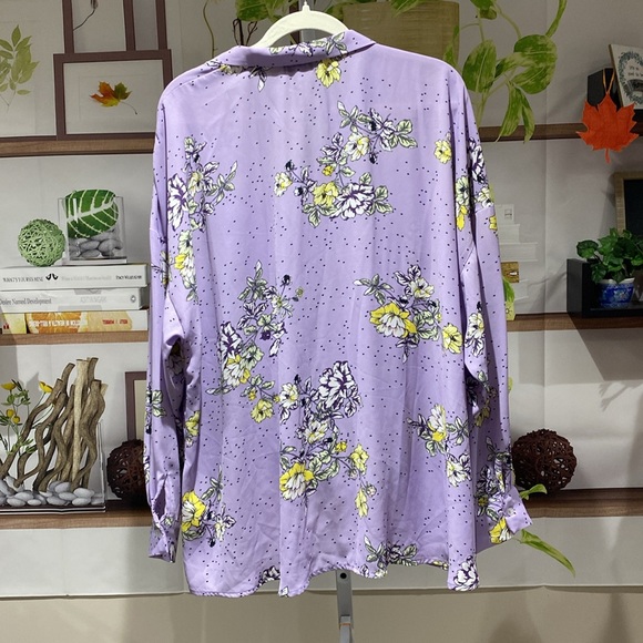 Ophelia Roe size 2 X polyester top purple with yellow flowers - Picture 5 of 5